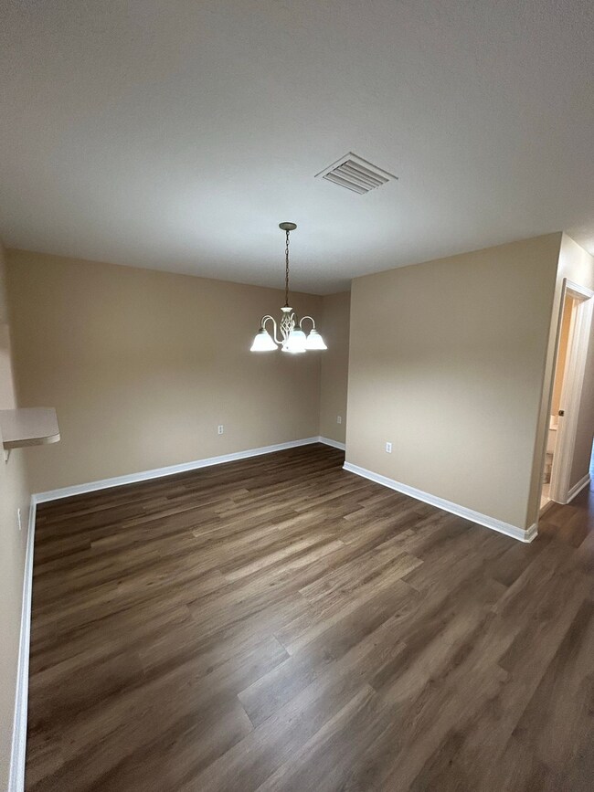 Foto del edificio - Townhome on Northside of Lakeland