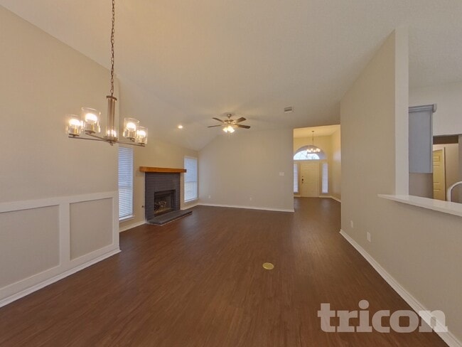 Building Photo - 6910 Montego Dr