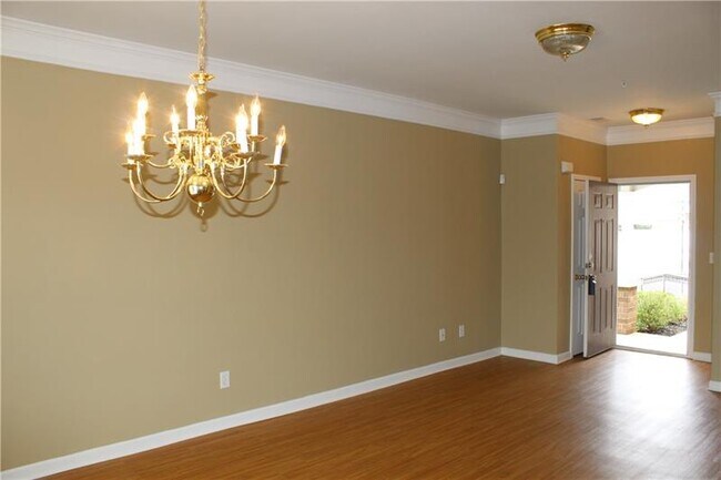 Building Photo - 2436 Black Forest Dr