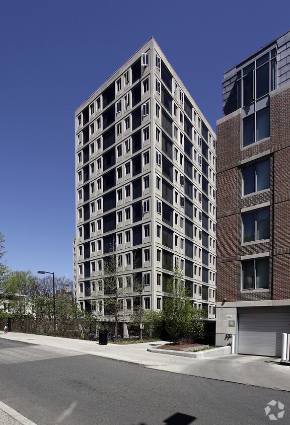 Primary Photo - Leverett Towers