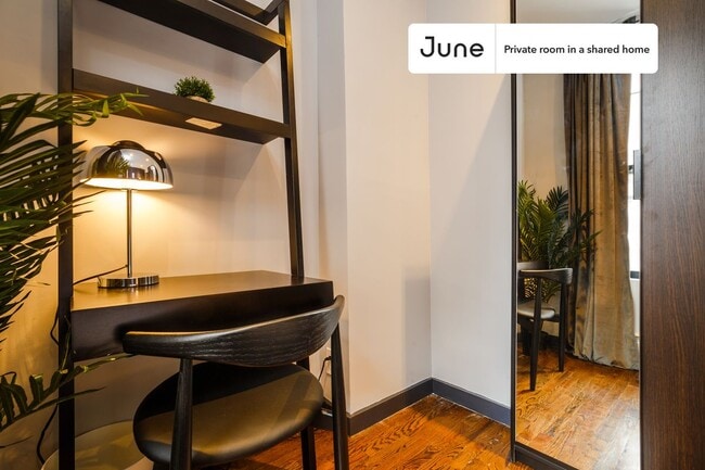Foto del edificio - Room in Shared 4 bed/2 bath home