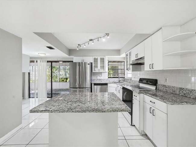 Building Photo - 11314 Laurel Crest Ln