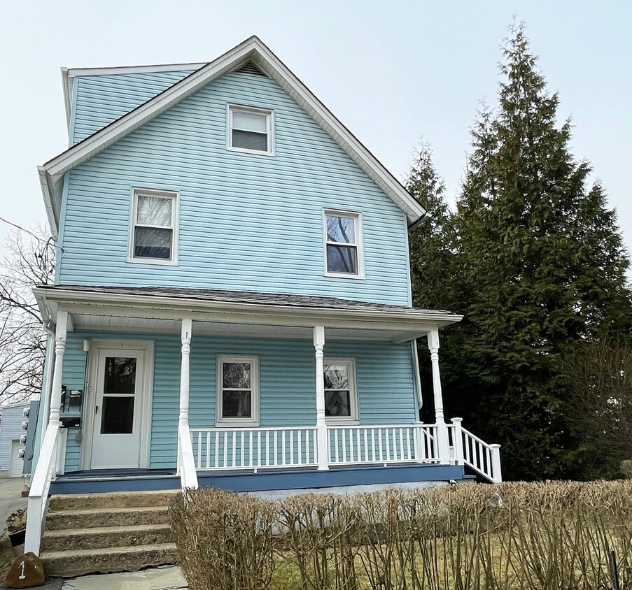 1st floor of 3 family - 1 Locust St