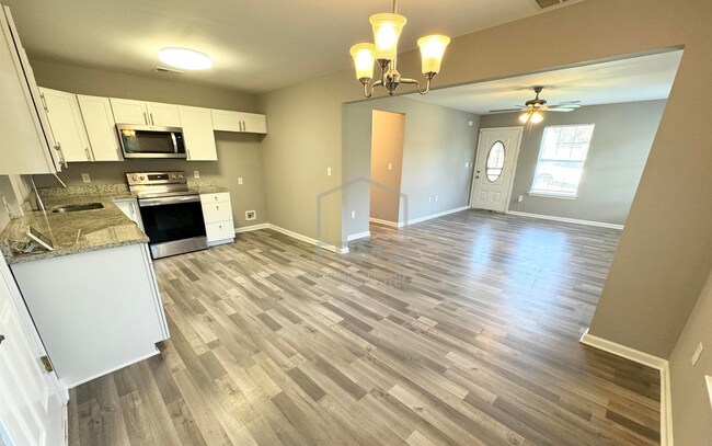 Foto del edificio - 4428 Guildhall Dr