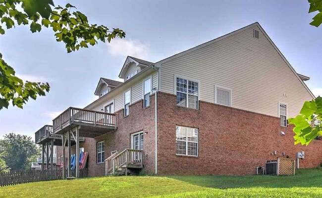 Foto del edificio - Lovely Duplex Unit in Spring Creek in Gord...