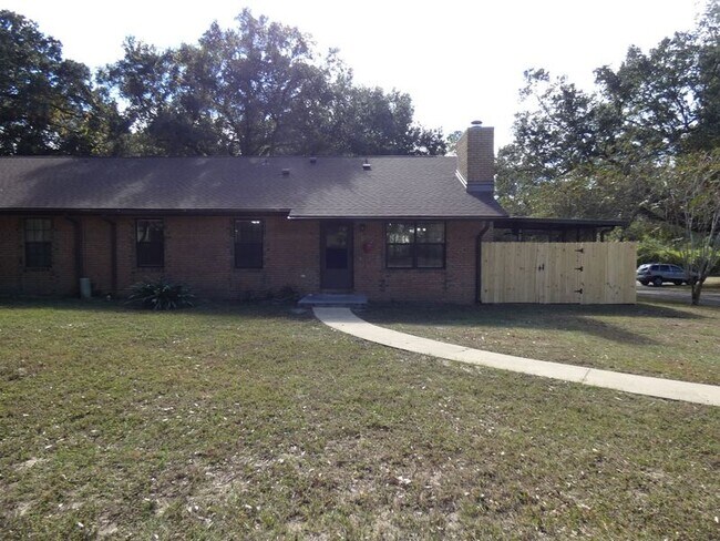 Foto del edificio - 9345 Chisholm Rd