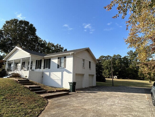 Building Photo - 1447 Blake Bottom Rd NW