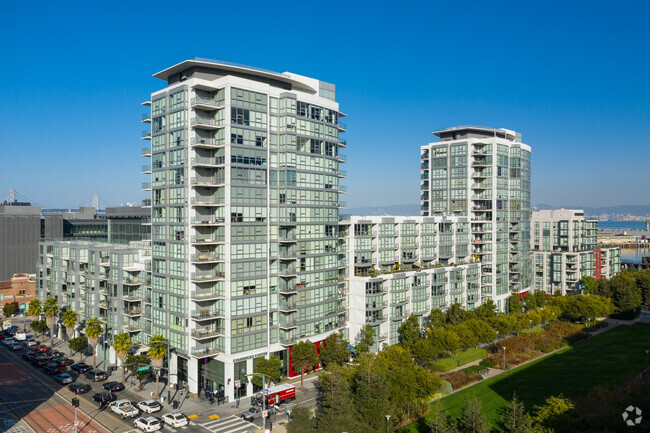 Building Photo - Madrone