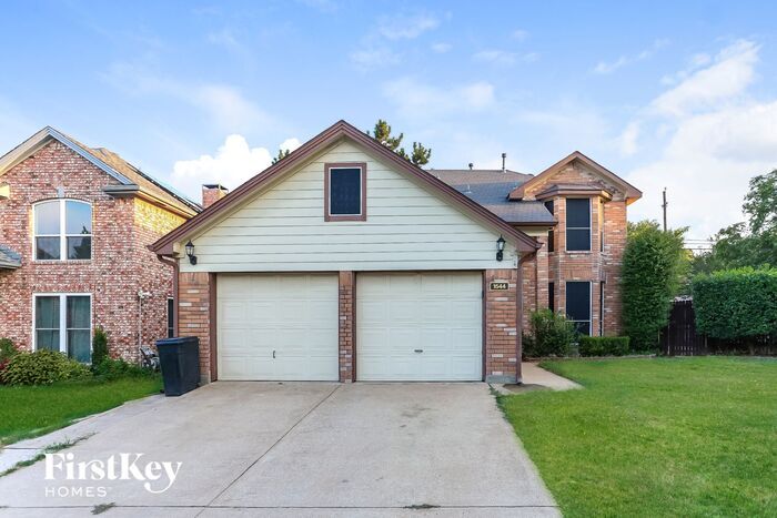 Primary Photo - 1544 Dublin Cir