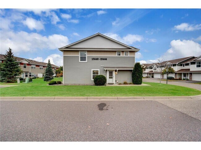 Foto del edificio - 15666 60th Ave N