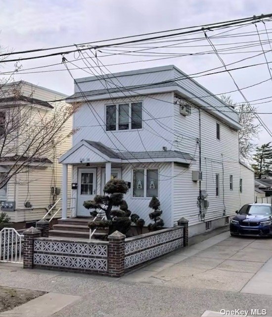 Foto del edificio - 132-38 Cross Bay Blvd