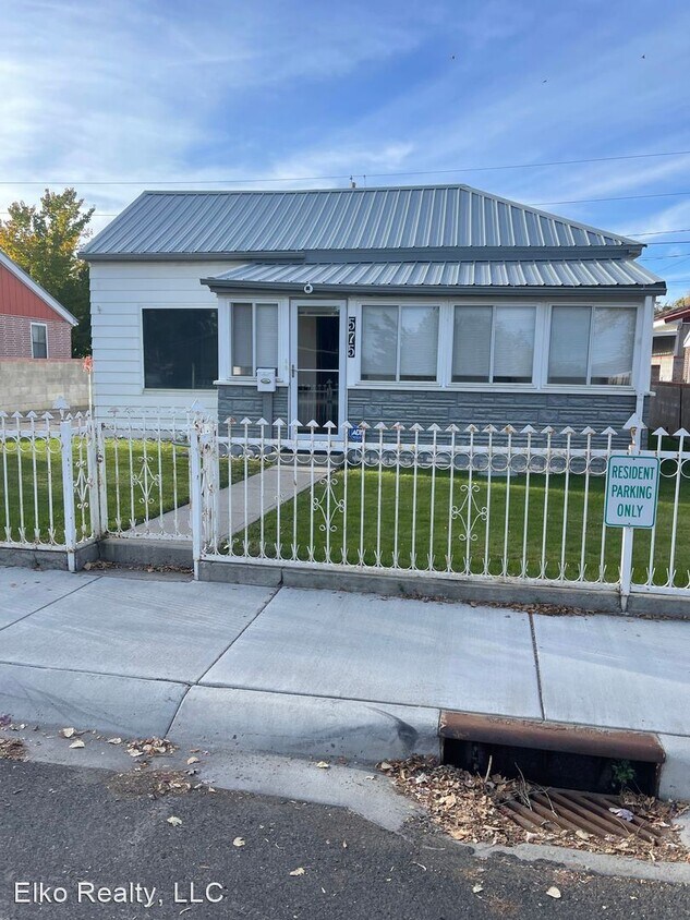 Foto principal - 2 br, 1 bath House - 575 Cedar Street