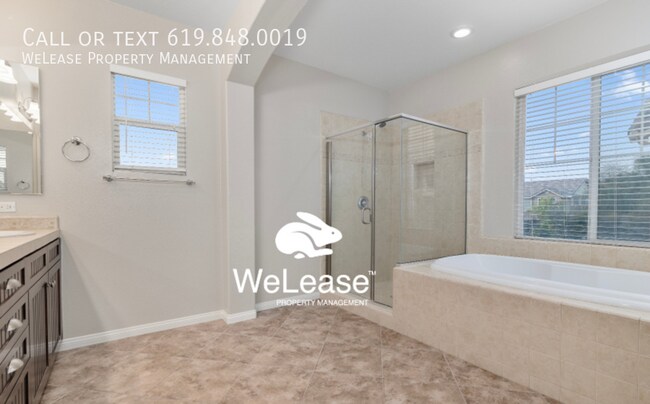 Building Photo - 4 Bed 3 Bath in South Temecula!