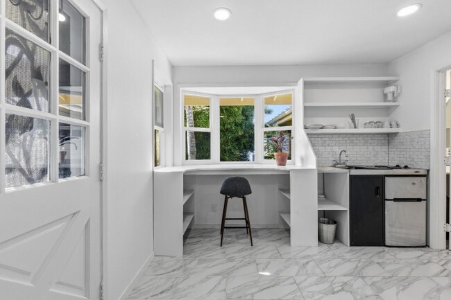 Foto del edificio - 82-5909-5909 Coffee Royal Pl