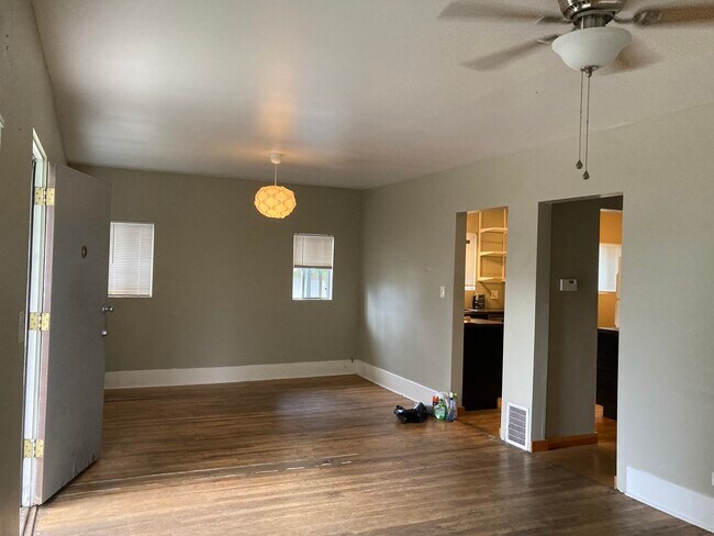Foto del edificio - 859 NE Killingsworth St