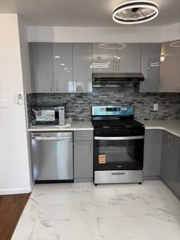 Foto del edificio - 56 Whitaker Pl