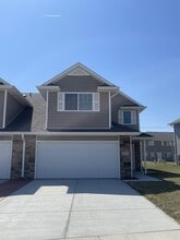 Building Photo - 817 W Bellezza St