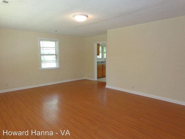 Foto del edificio - 3 br, 2 bath House - 2904 Somme Ave
