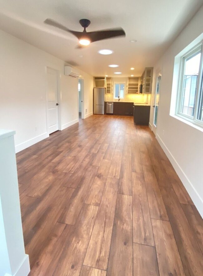 Foto del edificio - Adorable one bedroom one bathroom ADU!