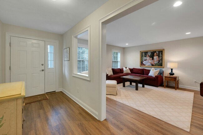 Building Photo - 785 Springfield Ave