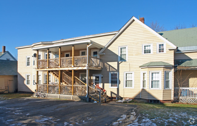 93 3rd St, Auburn, ME 04210 Apartments - Auburn, ME | Apartments.com