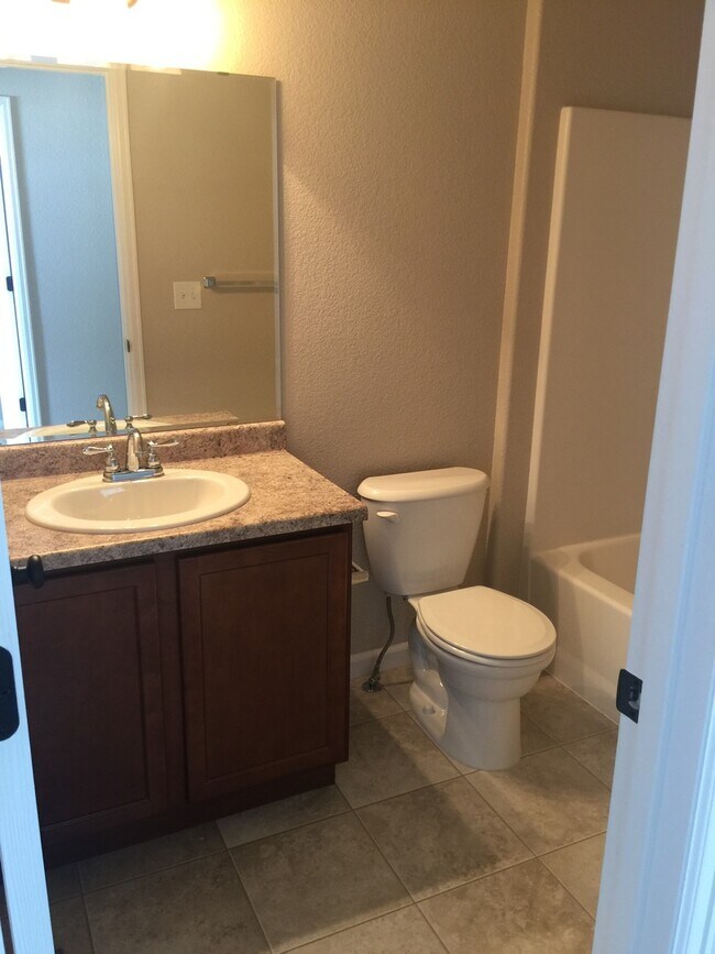 Foto del edificio - 3 BEDROOM 2.5 BATHROOM SADDLE RIDGE TOWNHOUSE