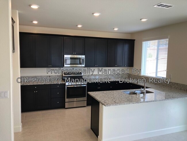 Building Photo - 9720 Belville Dr