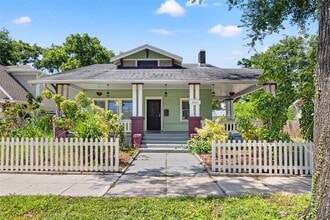 Building Photo - 904 E 25th Ave