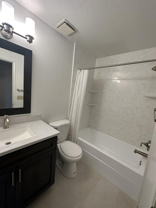 Foto del edificio - 9001 W Elm St