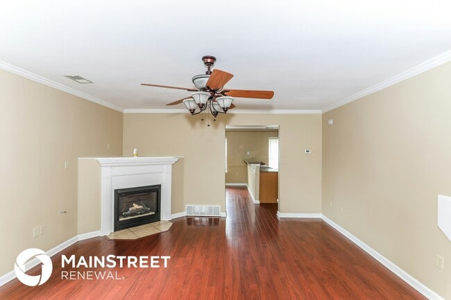 Building Photo - 7305 Lucia Ln