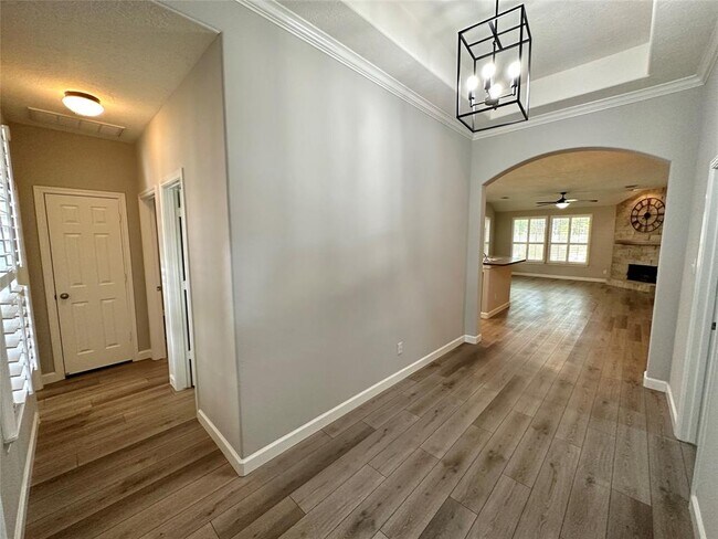 Building Photo - 21910 Hannover Ridge Dr