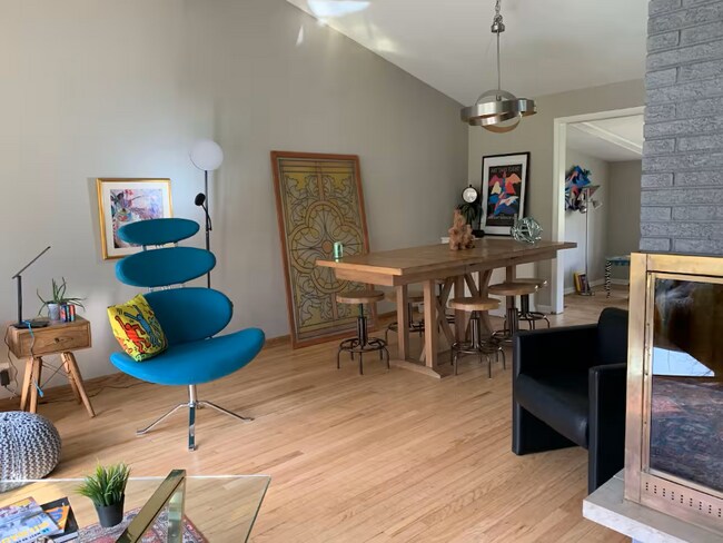 Foto del edificio - 11810 Schemer Ln