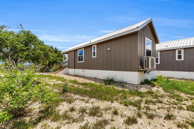 Building Photo - 24369 Bingham Creek Rd