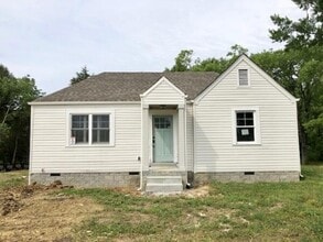 Building Photo - 1227 Old Hickory Blvd