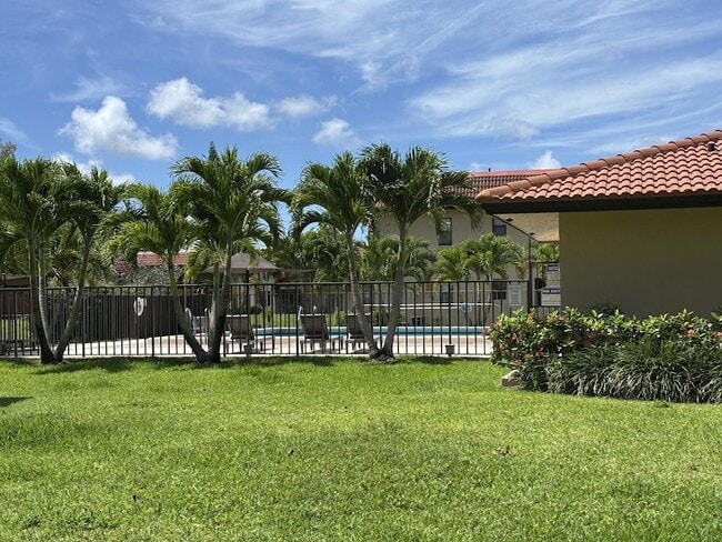 Building Photo - 21902 Lake Forest Cir