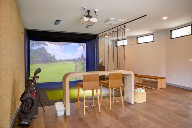 Sala de sol y simulador de golf - The Eddy