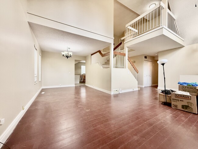 Photo du bâtiment - 1671-141B 141b St