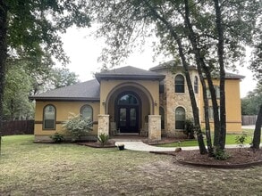 Building Photo - 148 Legacy View