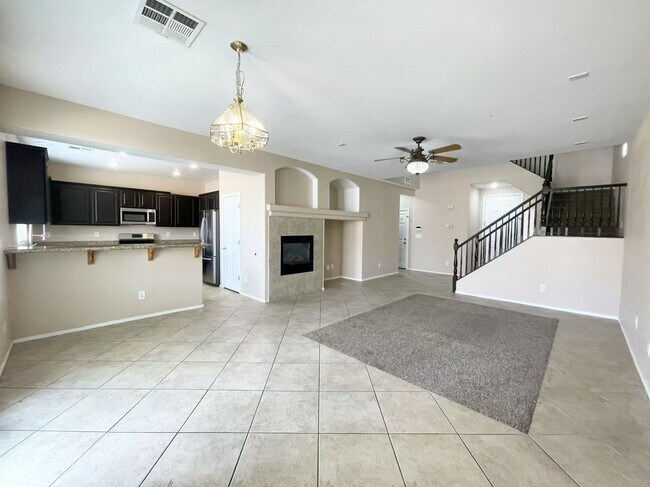 Building Photo - Southern Terrace Gem with Granite Kitchen ...