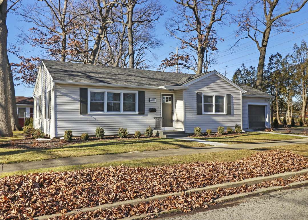 Foto principal - 1700 N Linden Ave