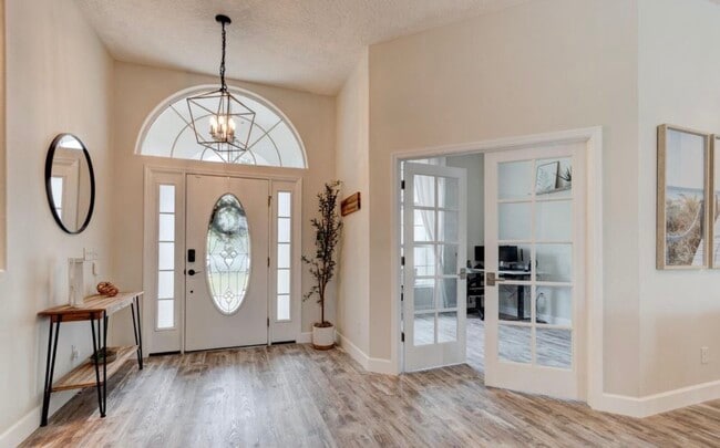 Foto del edificio - 6204 Morning Dr