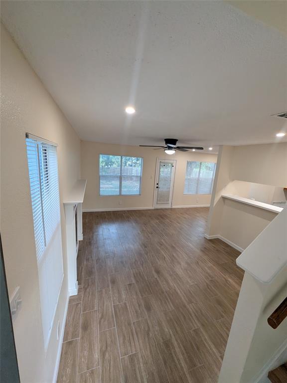 Foto del edificio - 13303 Lyndhurst St