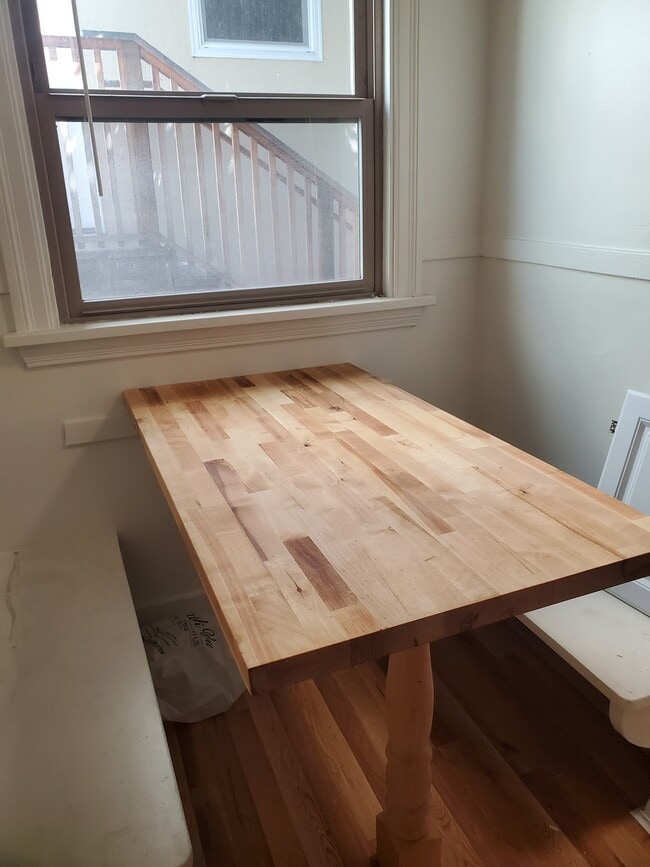 Built In Table in Breakfast Nook - 1542 Arch St