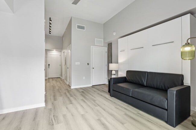 Interior Photo - The Breeze