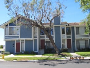 Building Photo - 25546 Paseo La Vista