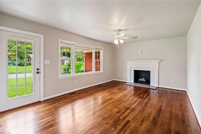 Building Photo - Charming 3-Bedroom Brick Ranch for Rent – ...