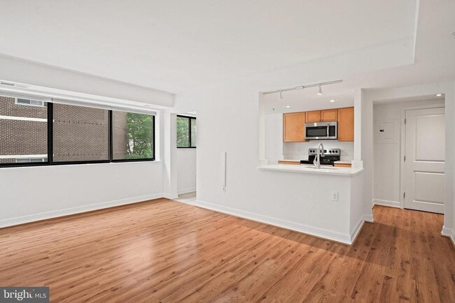 Building Photo - 1225 13th St NW