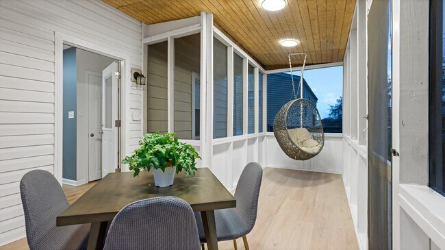 Foto del edificio - 5545 Davey St