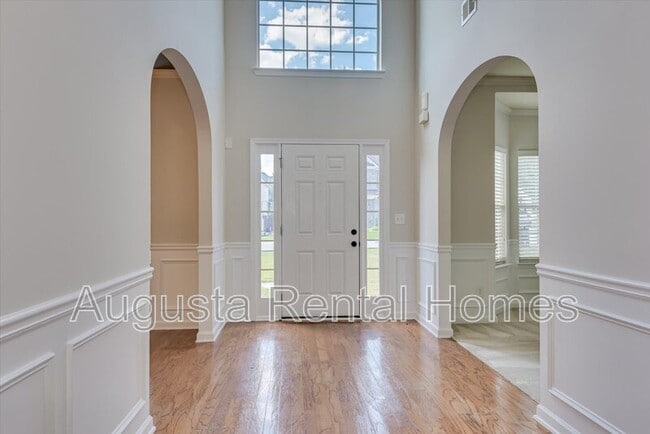 Building Photo - 2079 Willhaven Drive