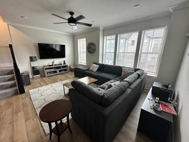 Building Photo - 343 Alluvium Dr